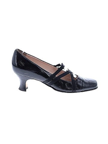 Anyi Lu Heels (view 1)