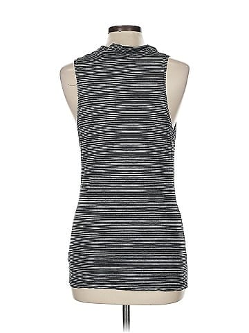 Mossimo Sleeveless Top (view 2)