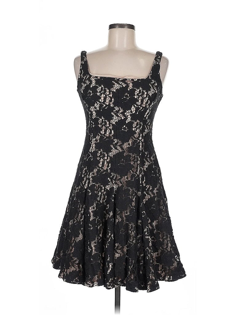 Click to view more detailed imagery on our partner's website Pre-owned Maggy London Cocktail Dress In Black