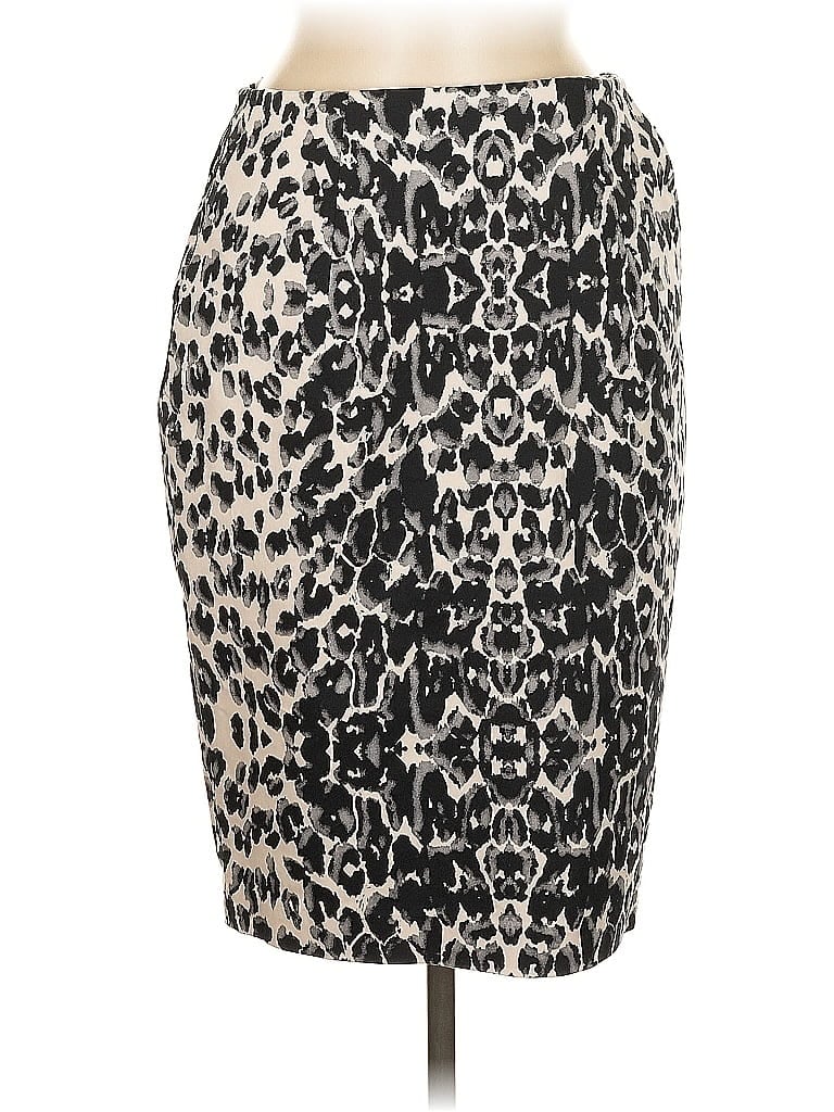 Pre-owned Mossimo Casual Skirt In White