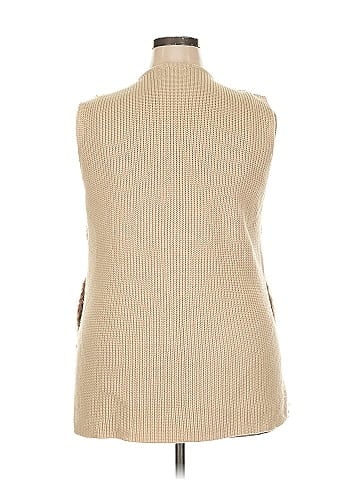 Liz Claiborne Faux Fur Vest (view 2)