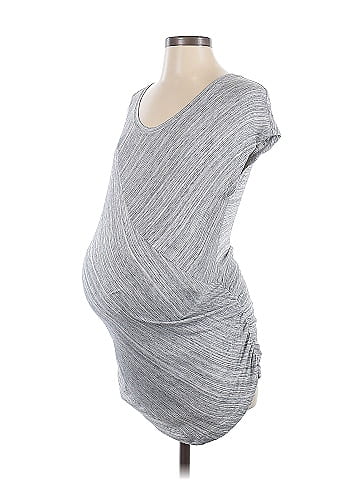 Liz Lange Maternity Short Sleeve T-Shirt (view 1)