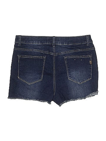 1822 Denim Denim Shorts (view 2)
