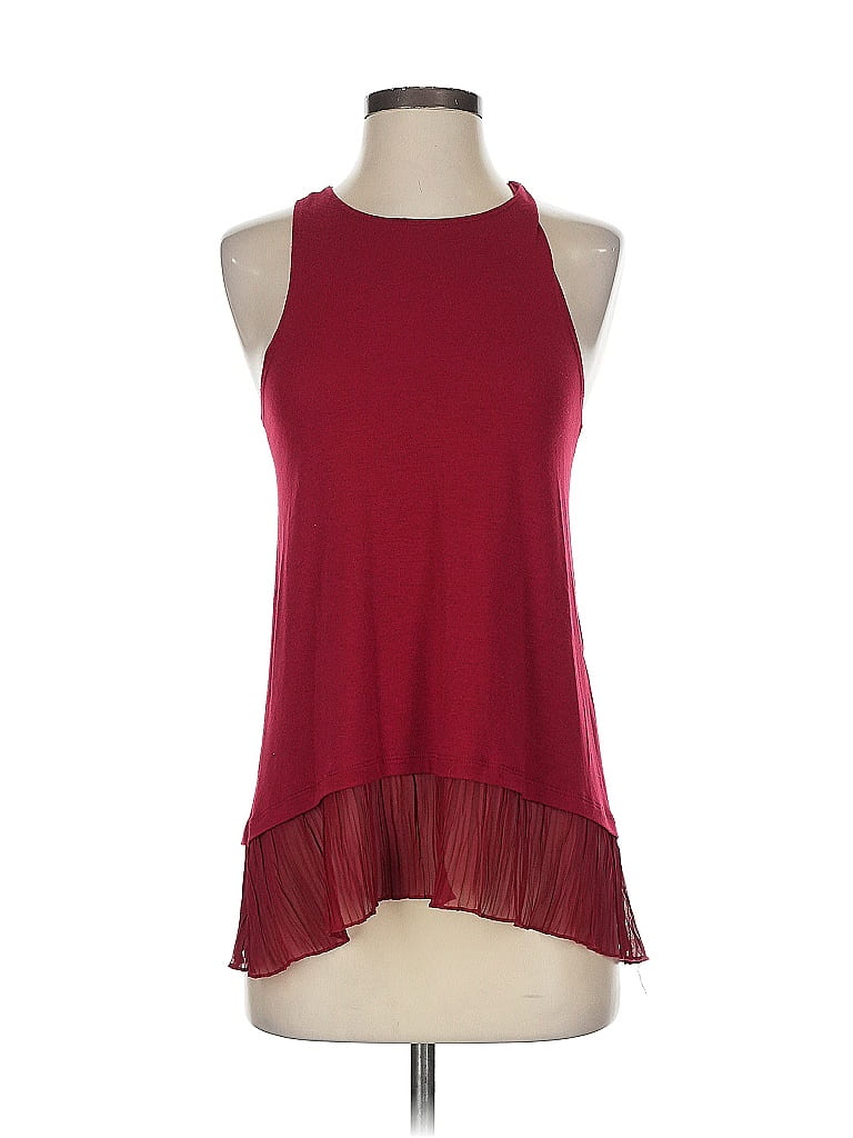 Click to view more detailed imagery on our partner's website Pre-owned Hollister Tank Top Burgundy Halter Neckline Tops