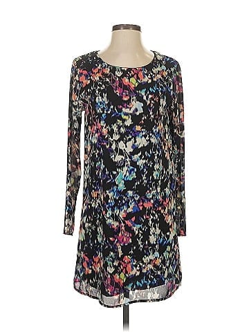 Everly Casual Dress (view 1)