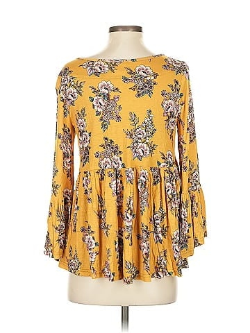 Ivy Jane 3/4 Sleeve Blouse (view 2)