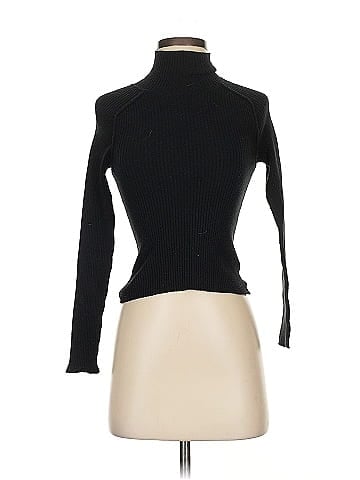 Universal Thread Turtleneck Sweater (view 1)