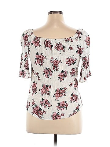 West Kei Short Sleeve Blouse (view 2)