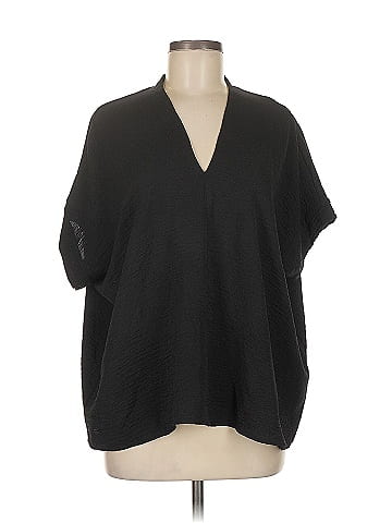 Newbury Kustom Short Sleeve Blouse (view 1)