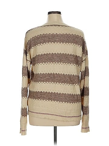 Hem & Thread Pullover Sweater (view 2)