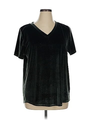 Amaryllis Short Sleeve T-Shirt (view 1)
