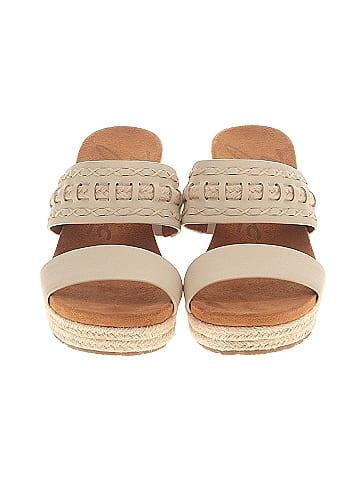 Zodiac Wedges (view 2)