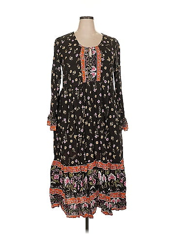 Suzanne Betro Casual Dress (view 1)