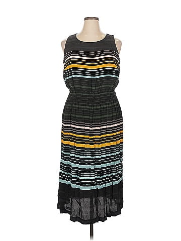 Ann Taylor LOFT Cocktail Dress (view 1)