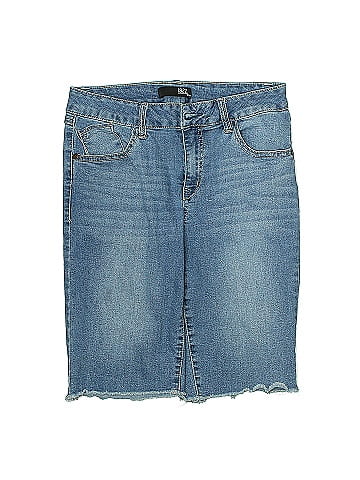 1822 Denim Denim Shorts (view 1)