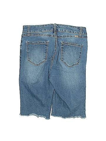 1822 Denim Denim Shorts (view 2)