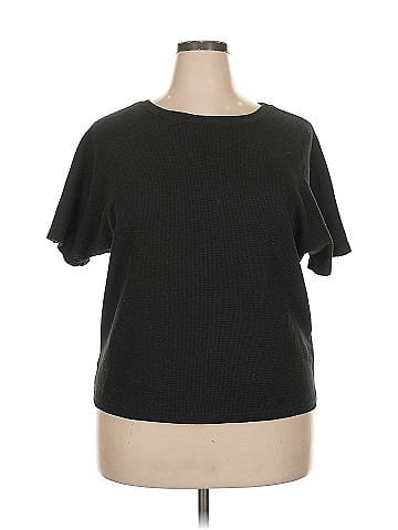 Zesica Short Sleeve T-Shirt (view 1)
