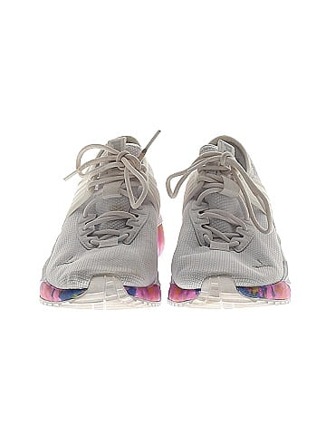 Puma Sneakers (view 2)