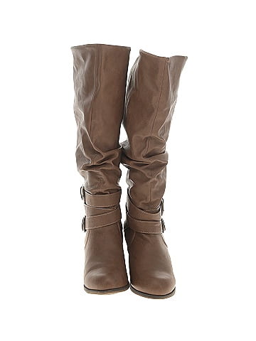 Journee Collection Boots (view 2)