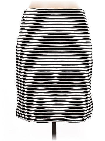 Old Navy Casual Skirt (view 2)