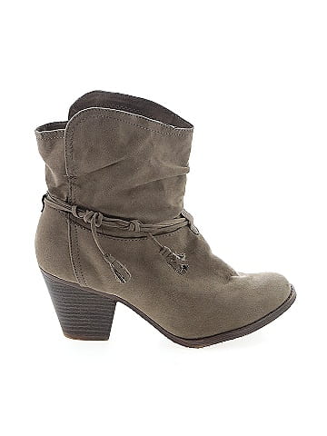 Mia Girl Ankle Boots (view 1)