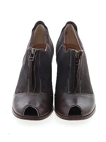 Timberland Ankle Boots (view 2)