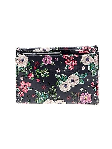 Unbranded Wallet (view 2)