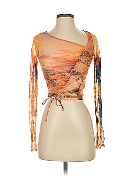 Urban Outfitters Long Sleeve T-Shirt (view 1)