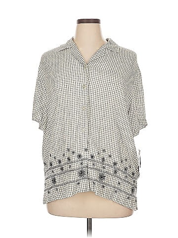Sag Harbor Short Sleeve Blouse (view 1)