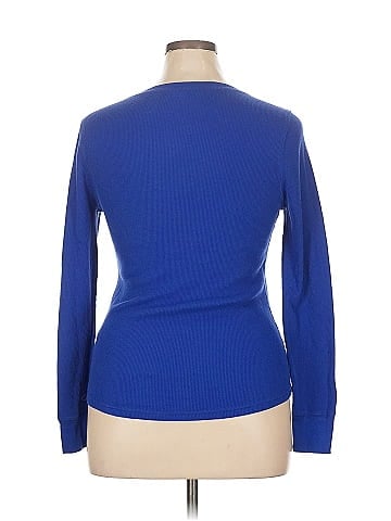 Old Navy Long Sleeve T-Shirt (view 2)