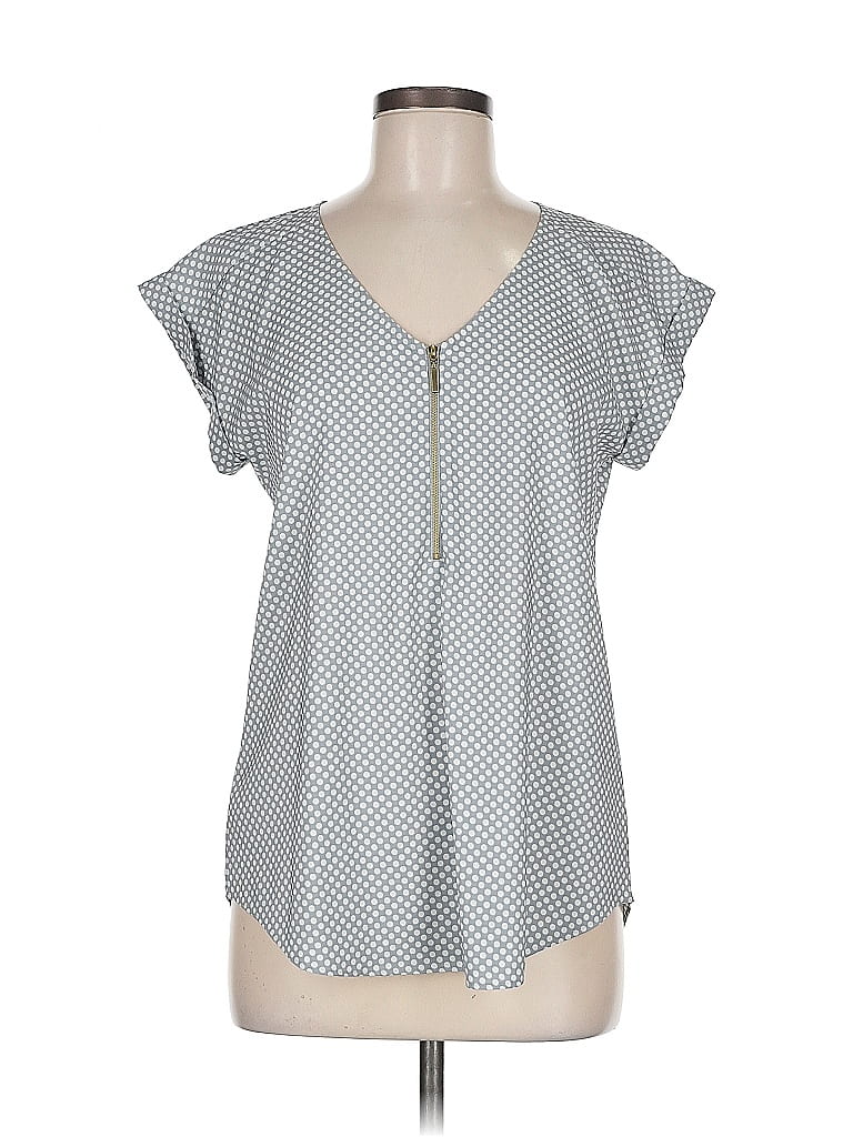 Pre-owned Express Outlet Short Sleeve Blouse In Gray