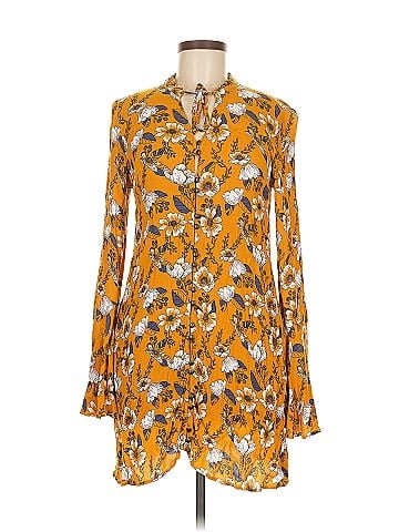 Xhilaration Casual Dress (view 1)
