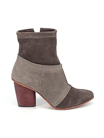 J. Shoes Boots (view 1)