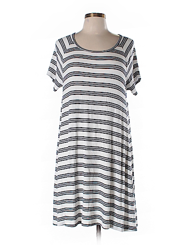 Old Navy Casual Dress - front