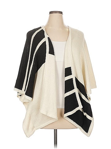 Brochu Walker Poncho (view 1)