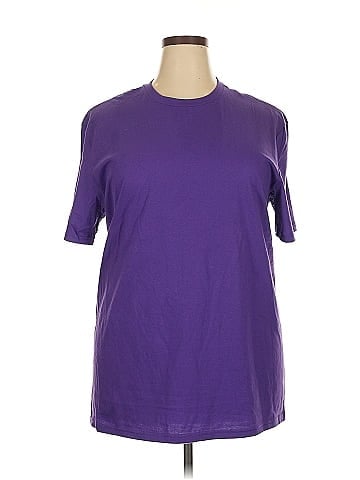District. Short Sleeve T-Shirt (view 1)