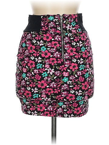 Material Girl Casual Skirt (view 2)