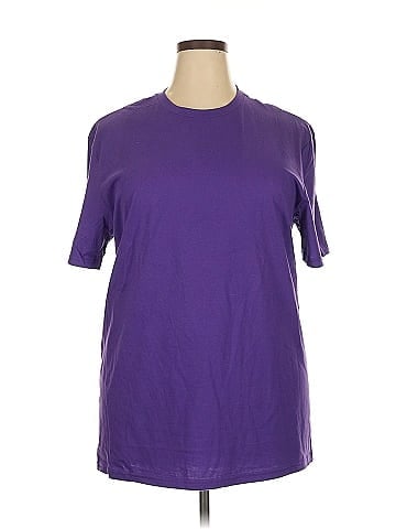 District. Short Sleeve T-Shirt (view 1)