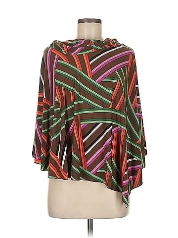 Bisou Bisou Poncho (view 1)