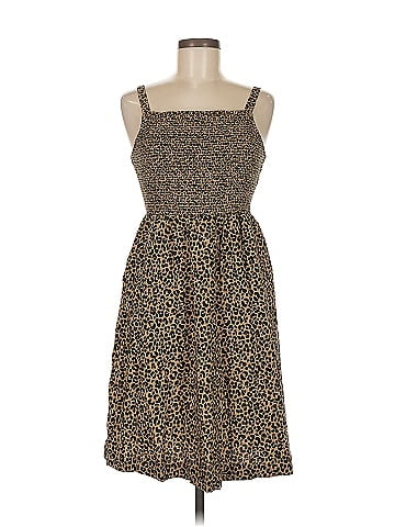 Old Navy Casual Dress (view 1)