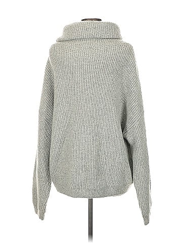 H&M Turtleneck Sweater (view 2)