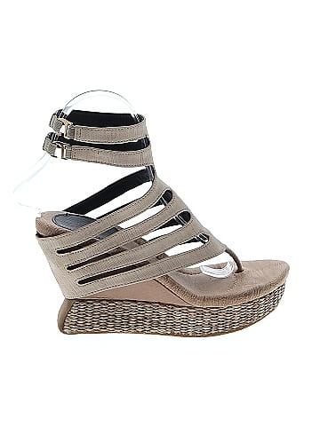 Modzori Wedges (view 1)
