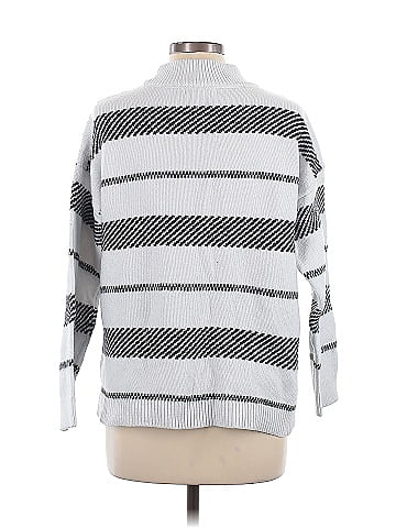 Liz Claiborne Pullover Sweater (view 2)