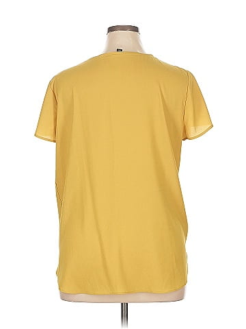 Ann Taylor Short Sleeve T-Shirt (view 2)