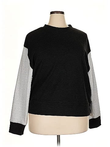 Calme Pullover Sweater (view 1)