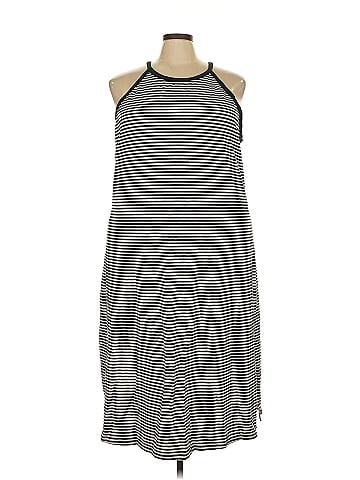 Old Navy Casual Dress (view 1)
