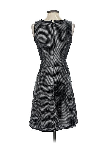 Gap Outlet Casual Dress (view 2)