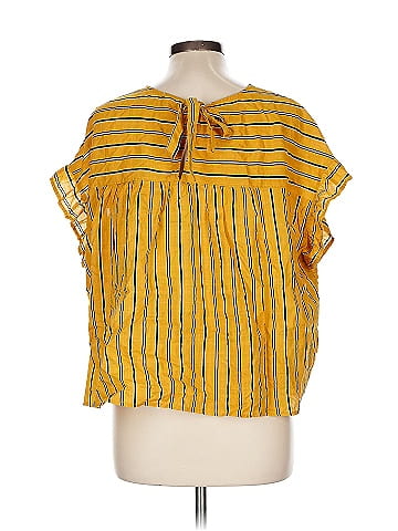 Hem & Thread Short Sleeve Blouse (view 2)