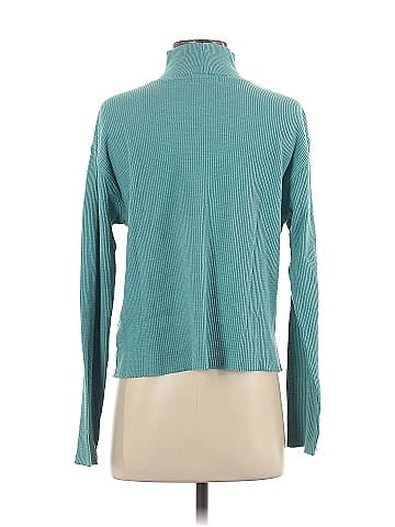t.la Long Sleeve Top (view 2)