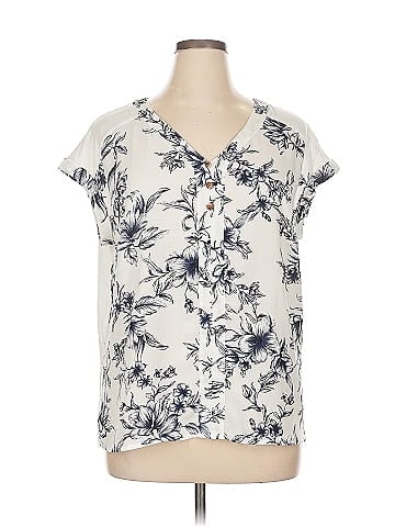 Fortune + Ivy Short Sleeve Blouse (view 1)